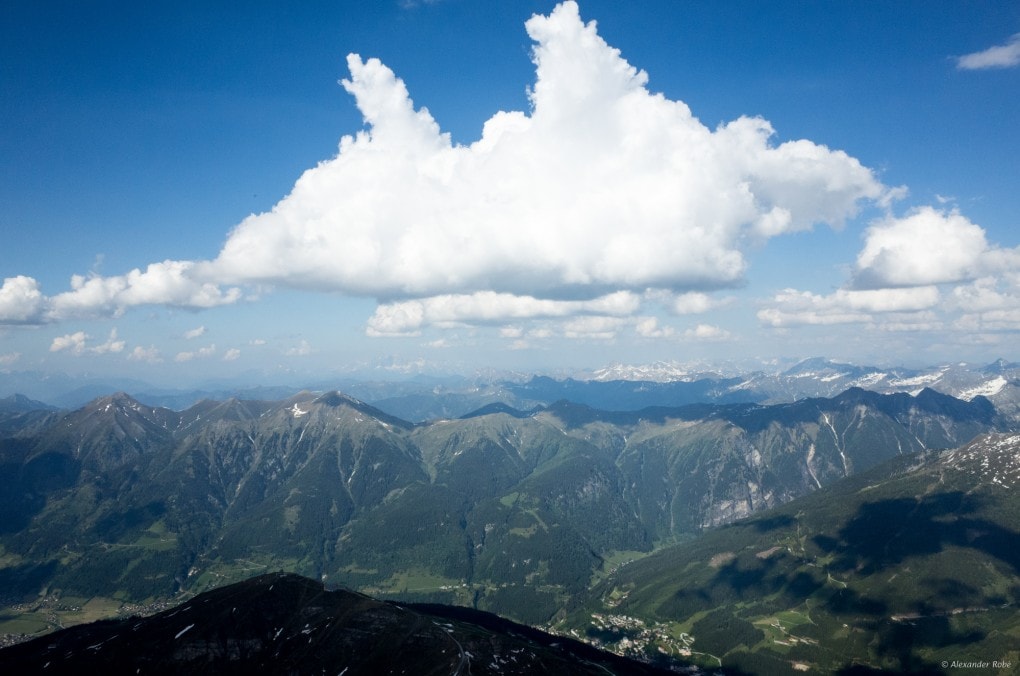 55: Blick auf die Thermik des Tages von Werners Cockpit aus: am Gamskarkogel ging's mit 6m/s integriert rauf (Spitzen bis 9m/s) - und das butterweich!